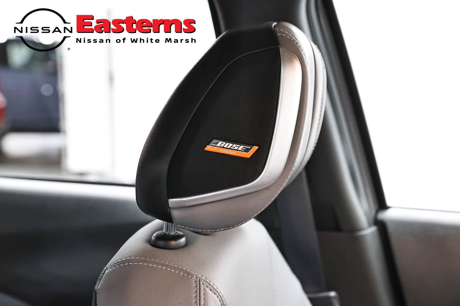 Used 2023 Nissan Kicks SR w/ SR Premium Package FWD image 24