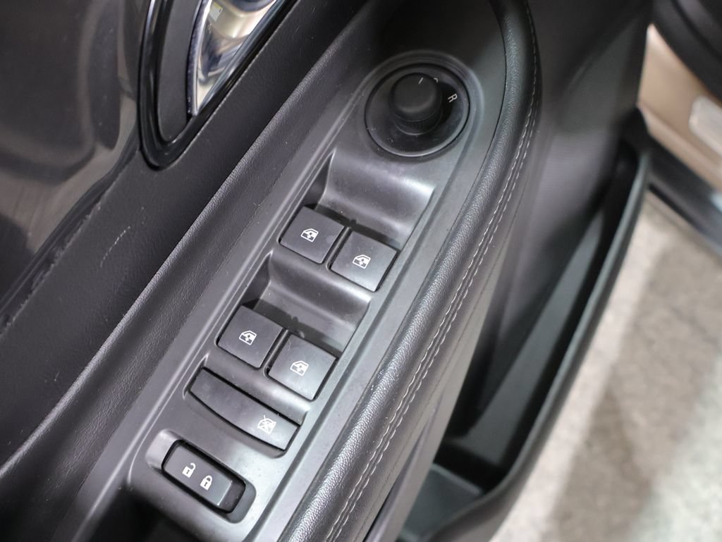Used 2019 Buick Encore Preferred w/ Safety Package AWD/4WD image 14