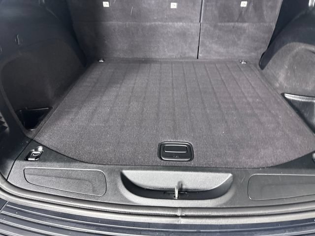 Used 2018 Jeep Grand Cherokee Laredo AWD/4WD image 23