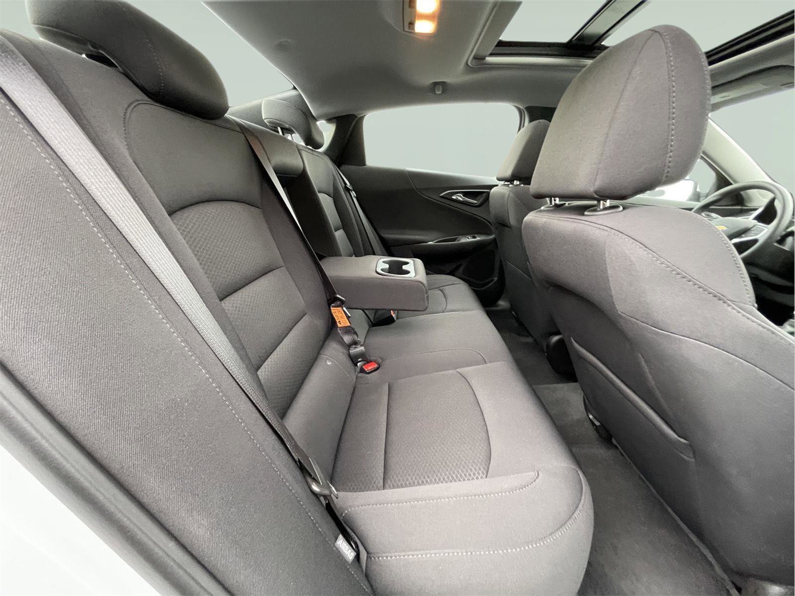 Used 2023 Chevrolet Malibu LT image 19