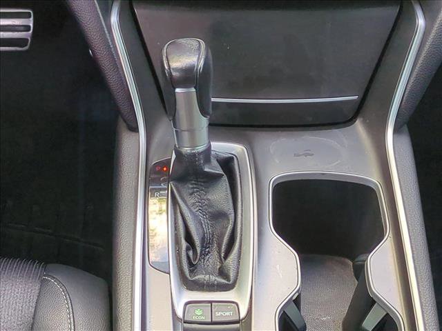 Used 2019 Honda Accord Sport image 12