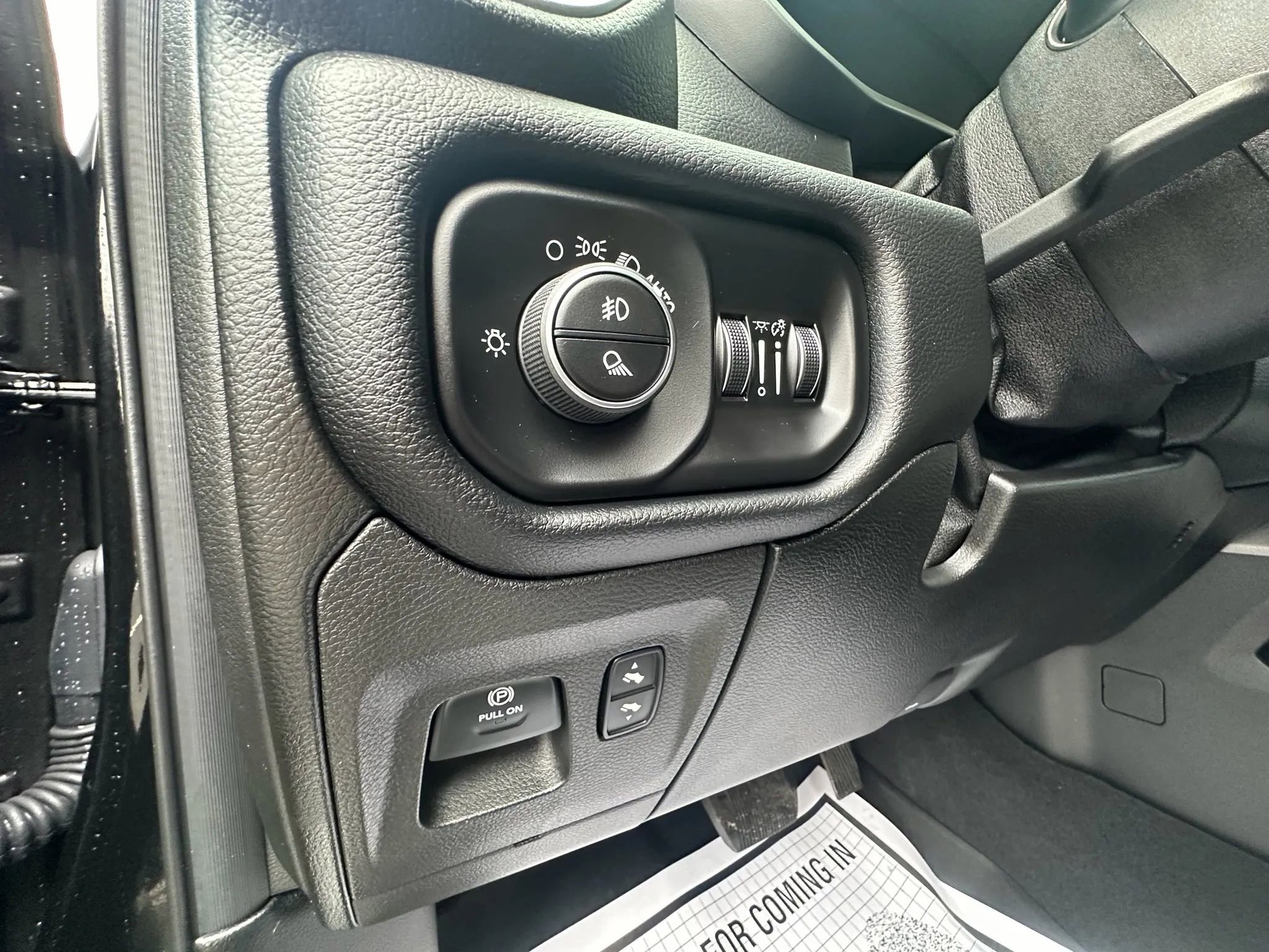 Used 2019 RAM 1500 Big Horn image 16