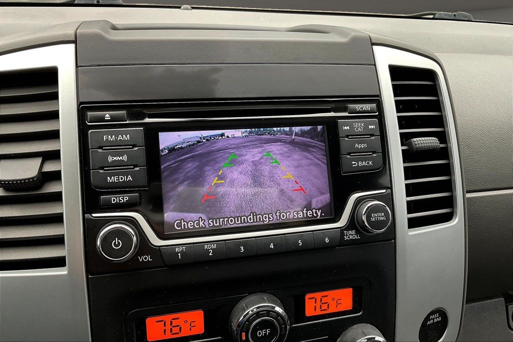Used 2016 Nissan Frontier SV w/ SV Value Truck Package RWD image 18