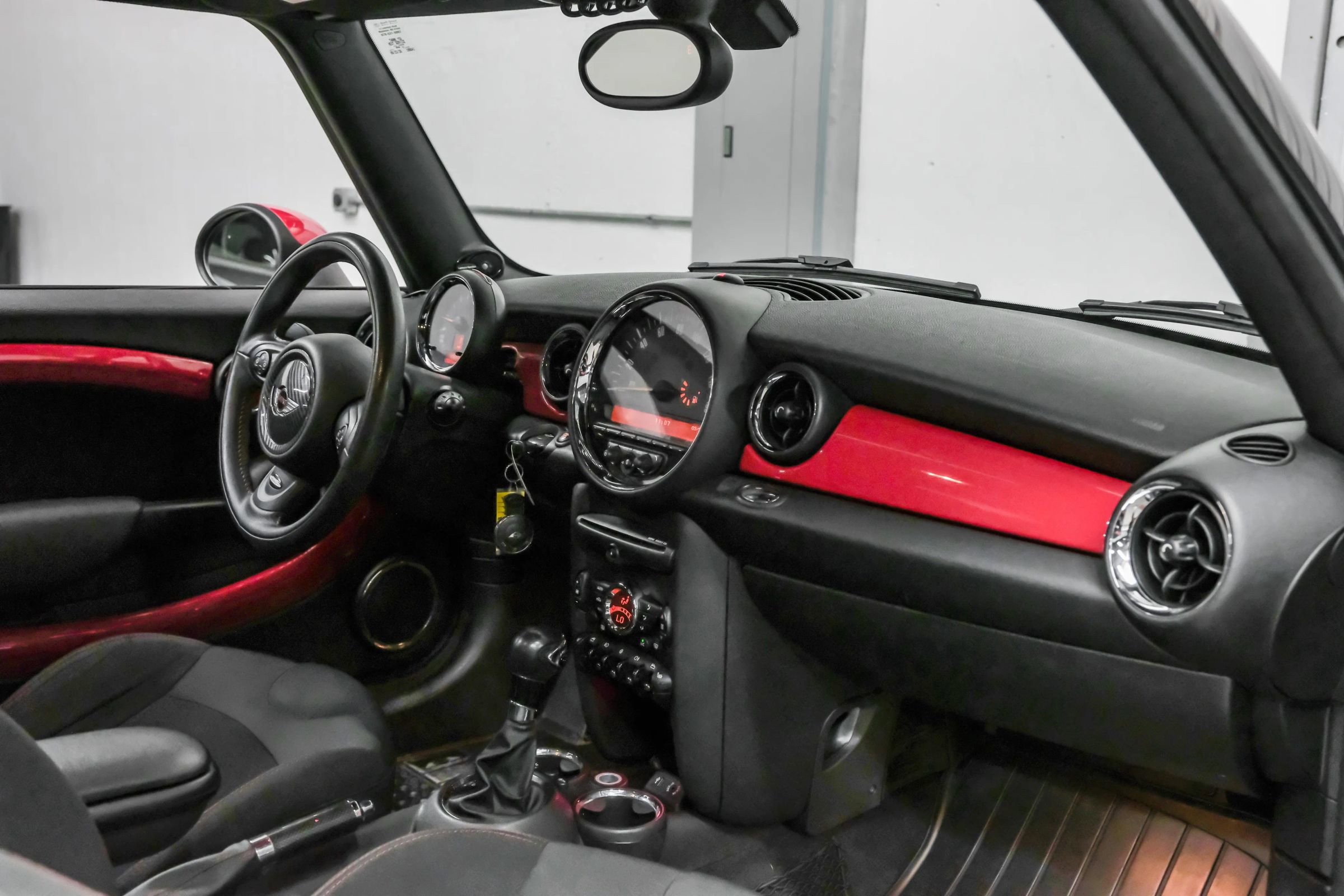 Used 2013 MINI Cooper John Cooper Works image 15
