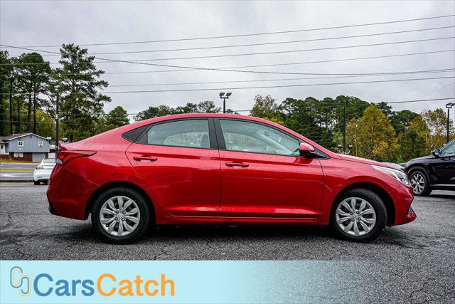 Used 2021 Hyundai Accent SE image 2