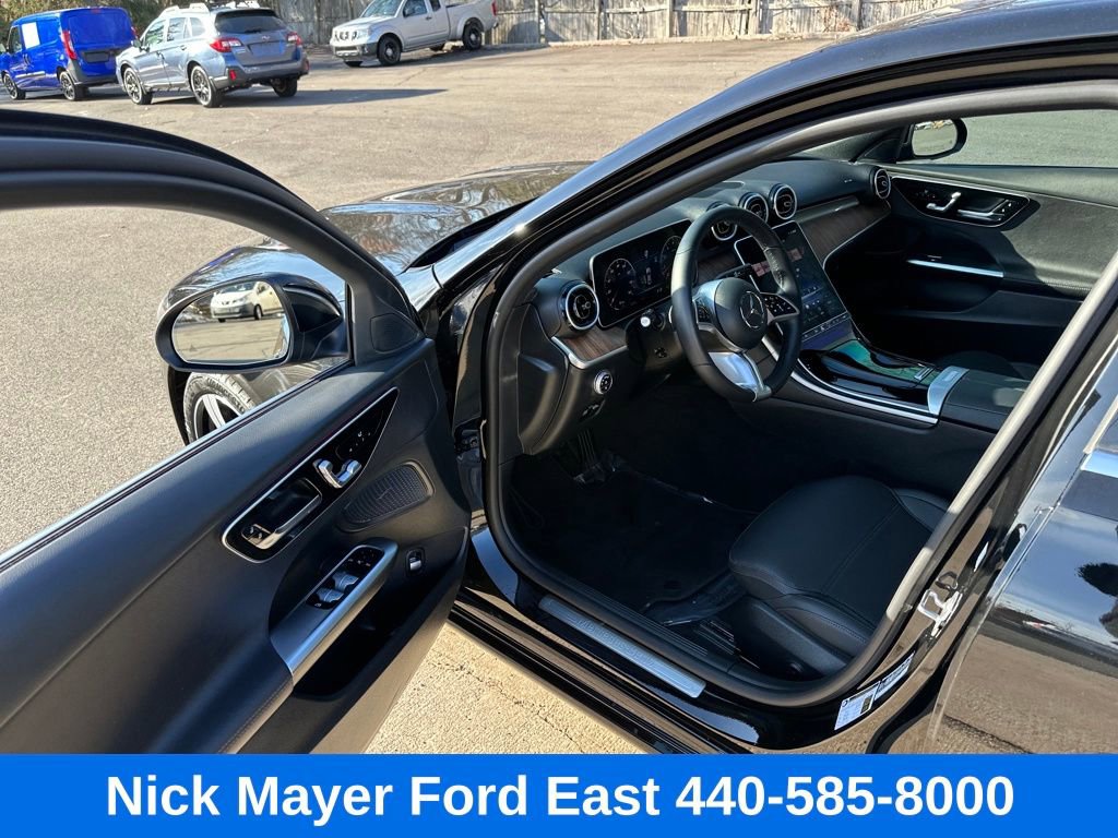 Used 2025 Mercedes-Benz C 300 4MATIC Sedan image 11