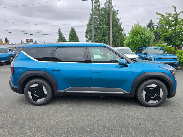 New 2026 Kia EV9 Wind AWD/4WD image 6