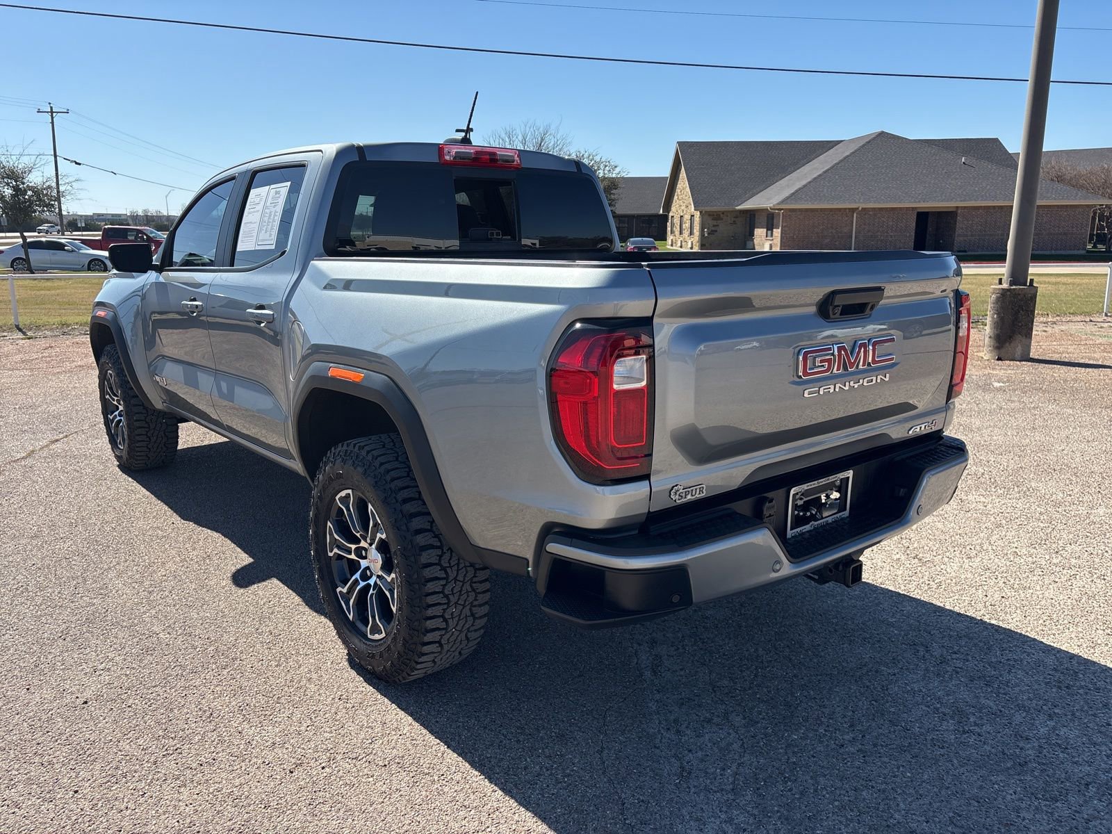 Certified 2025 GMC Canyon AT4 w/ AT4 Premium Package image 3