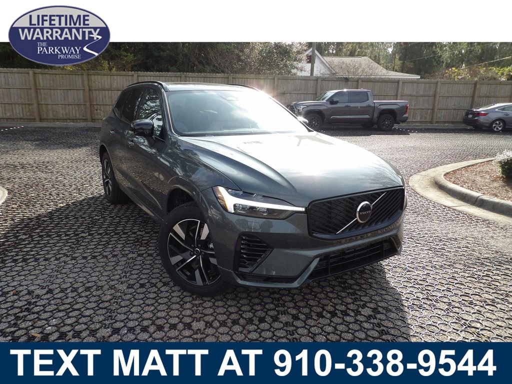 New 2026 Volvo XC60 T8 Core w/ Protection Package Premier