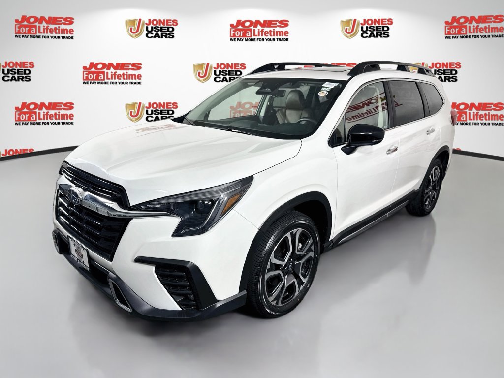 Certified 2025 Subaru Ascent Touring AWD/4WD image 16