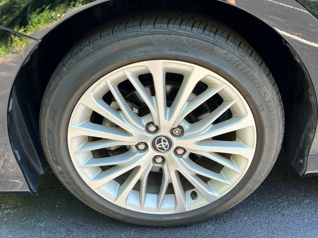 Used 2020 Toyota Camry XLE FWD image 24
