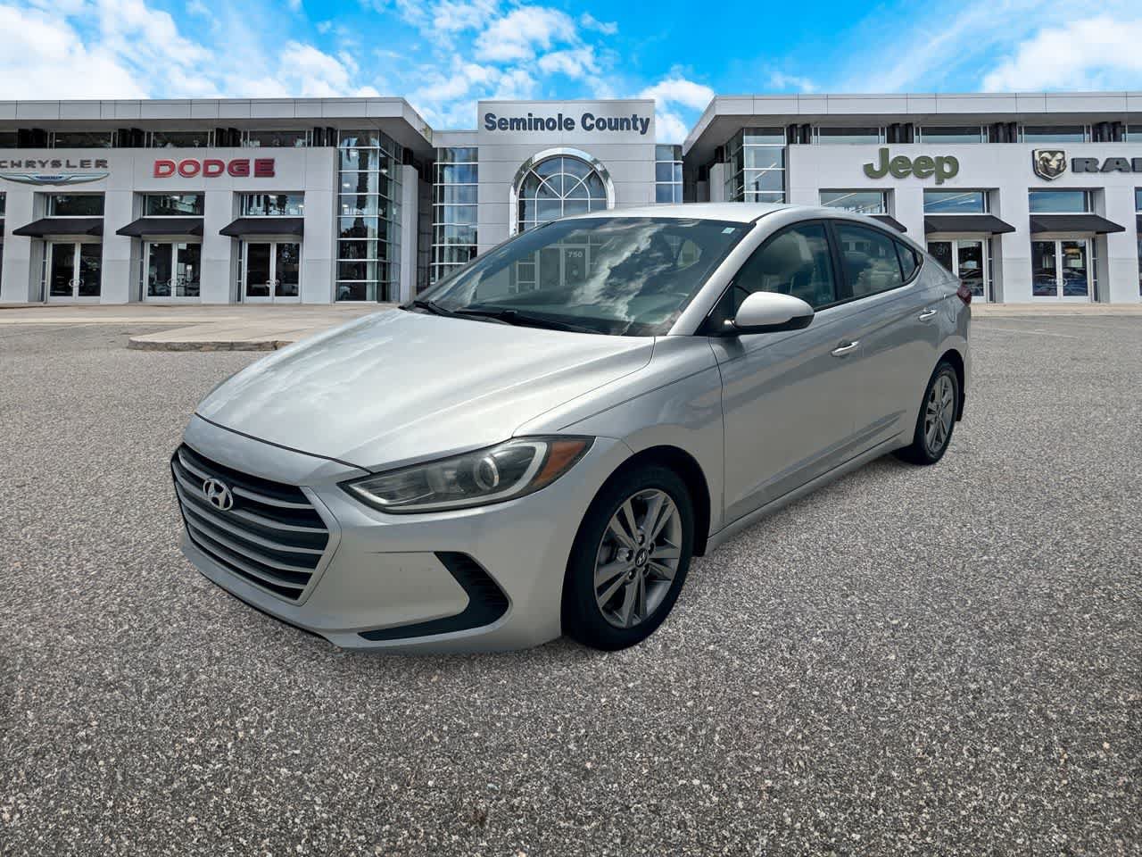 Used 2018 Hyundai Elantra SEL FWD image 4