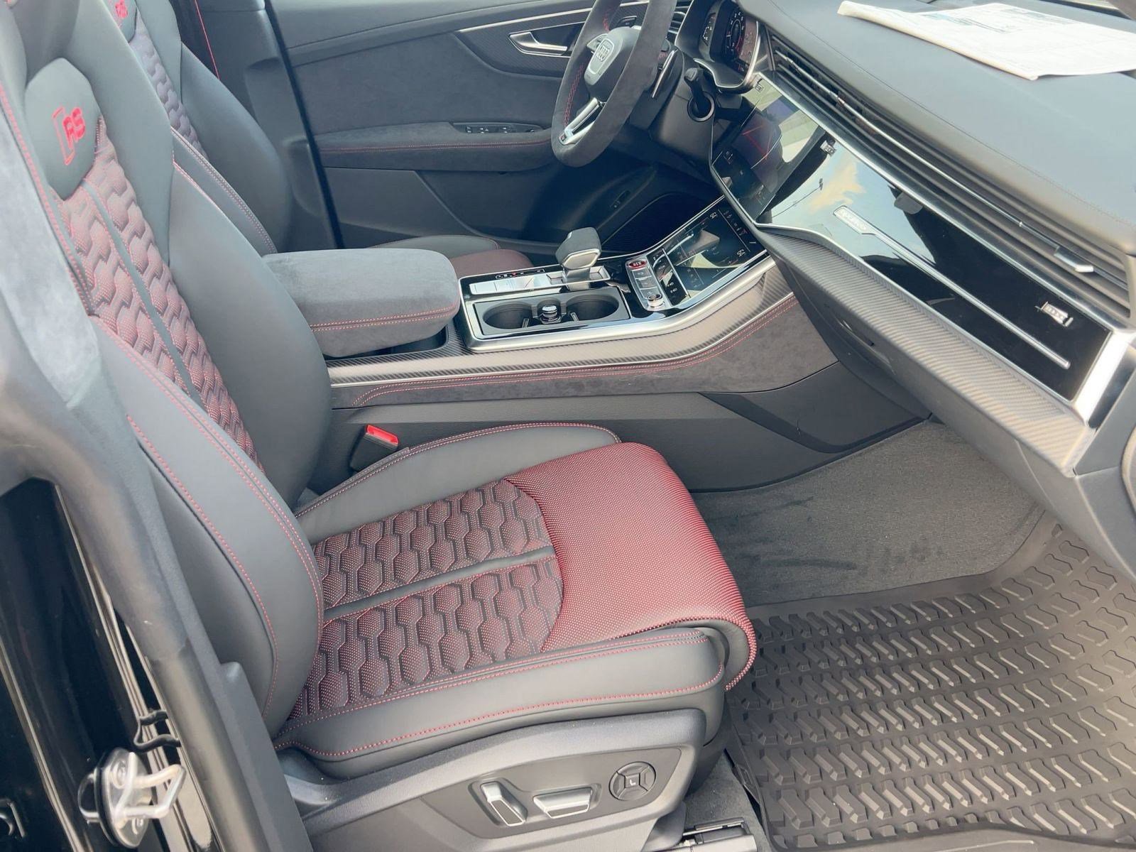New 2026 Audi RS Q8 performance image 28
