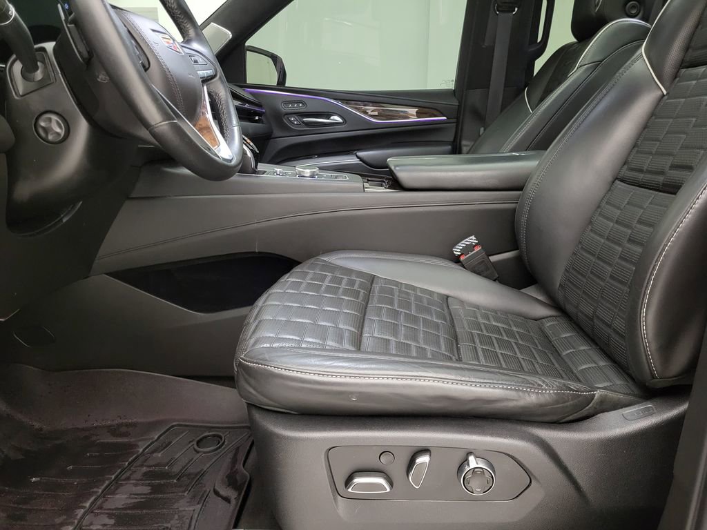 Used 2021 Cadillac Escalade Premium Luxury Platinum image 9