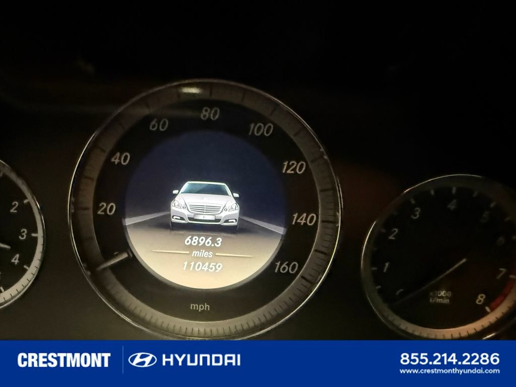 Used 2012 Mercedes-Benz E 350 4MATIC Sedan image 3