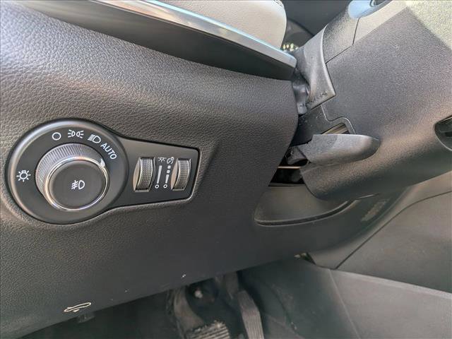 Used 2022 Jeep Compass Limited image 15