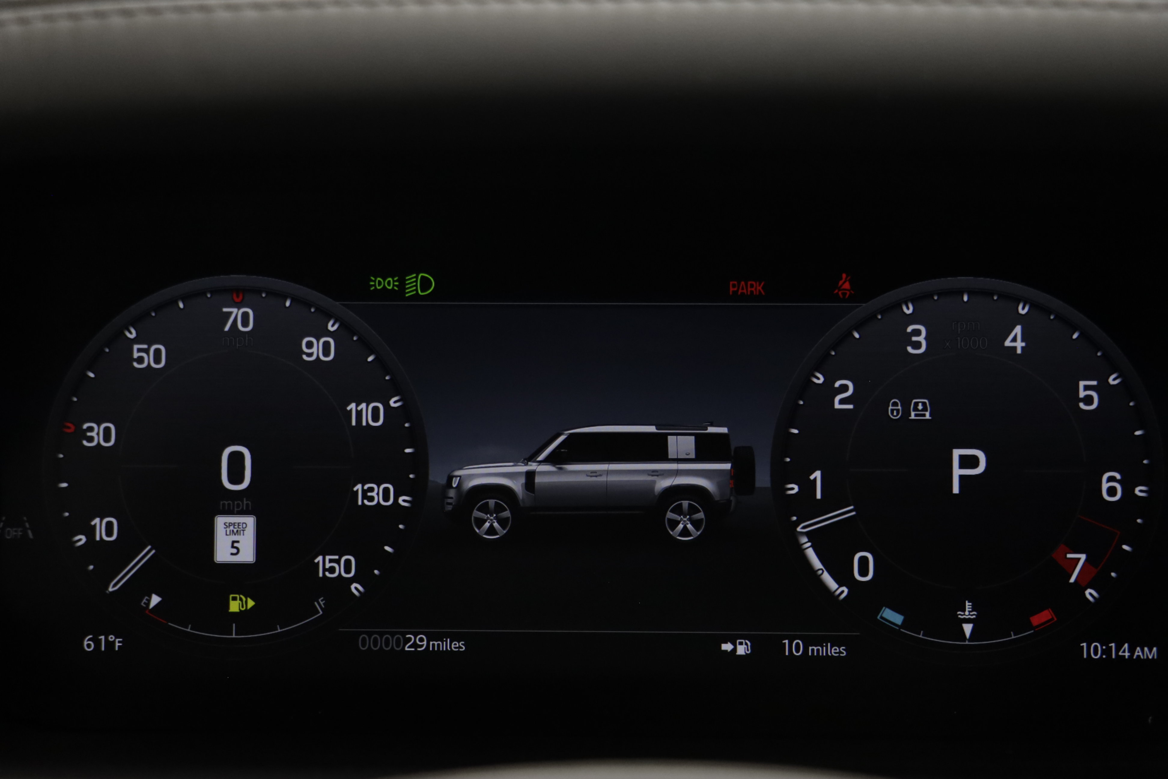 New 2026 Land Rover Defender 110 X-Dynamic SE AWD/4WD image 8