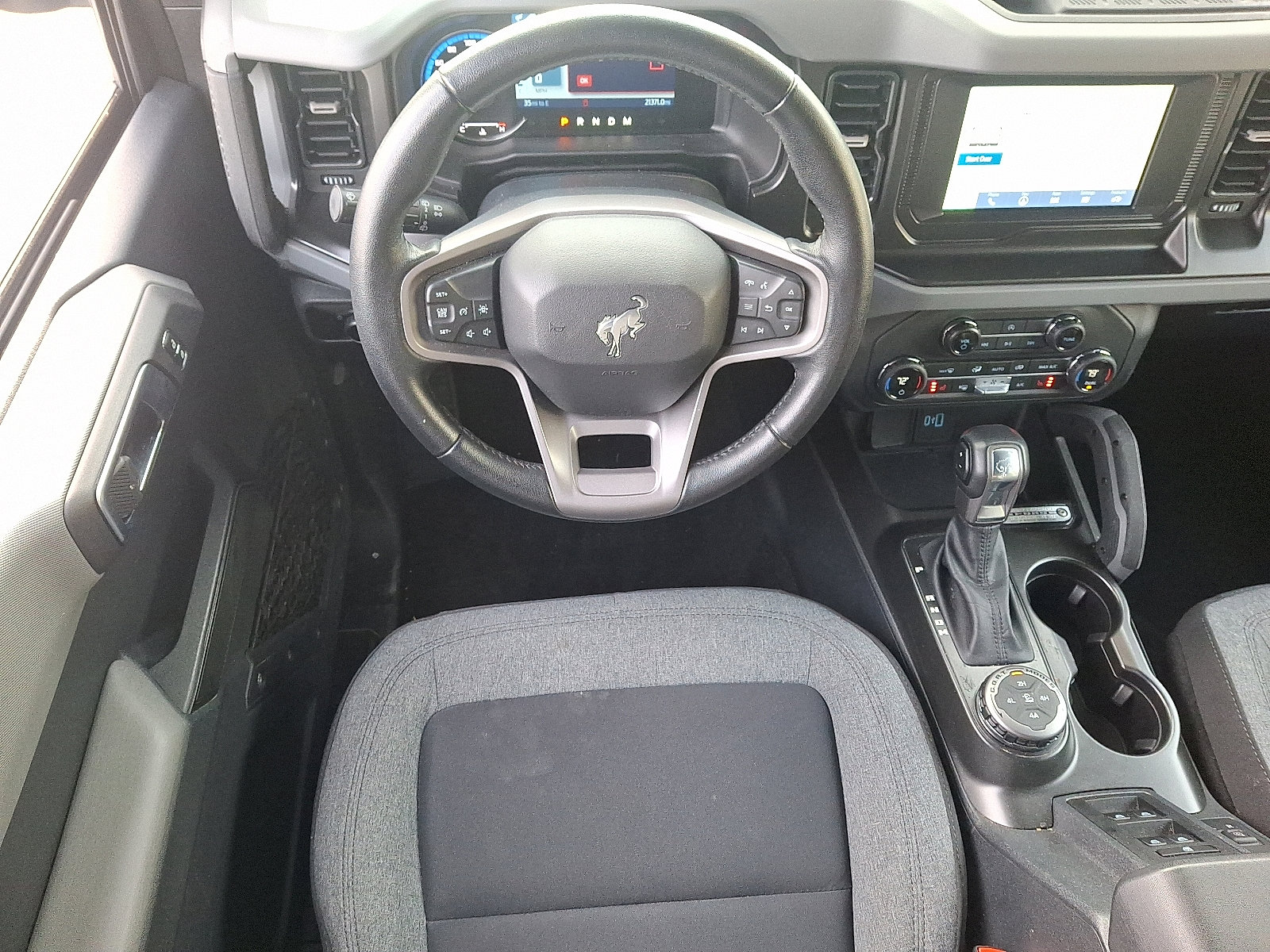 Used 2023 Ford Bronco Big Bend w/ Sasquatch Package image 11