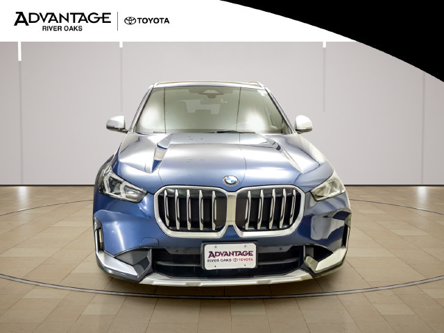 Used 2023 BMW X1 xDrive28i w/ Convenience Package AWD/4WD image 3