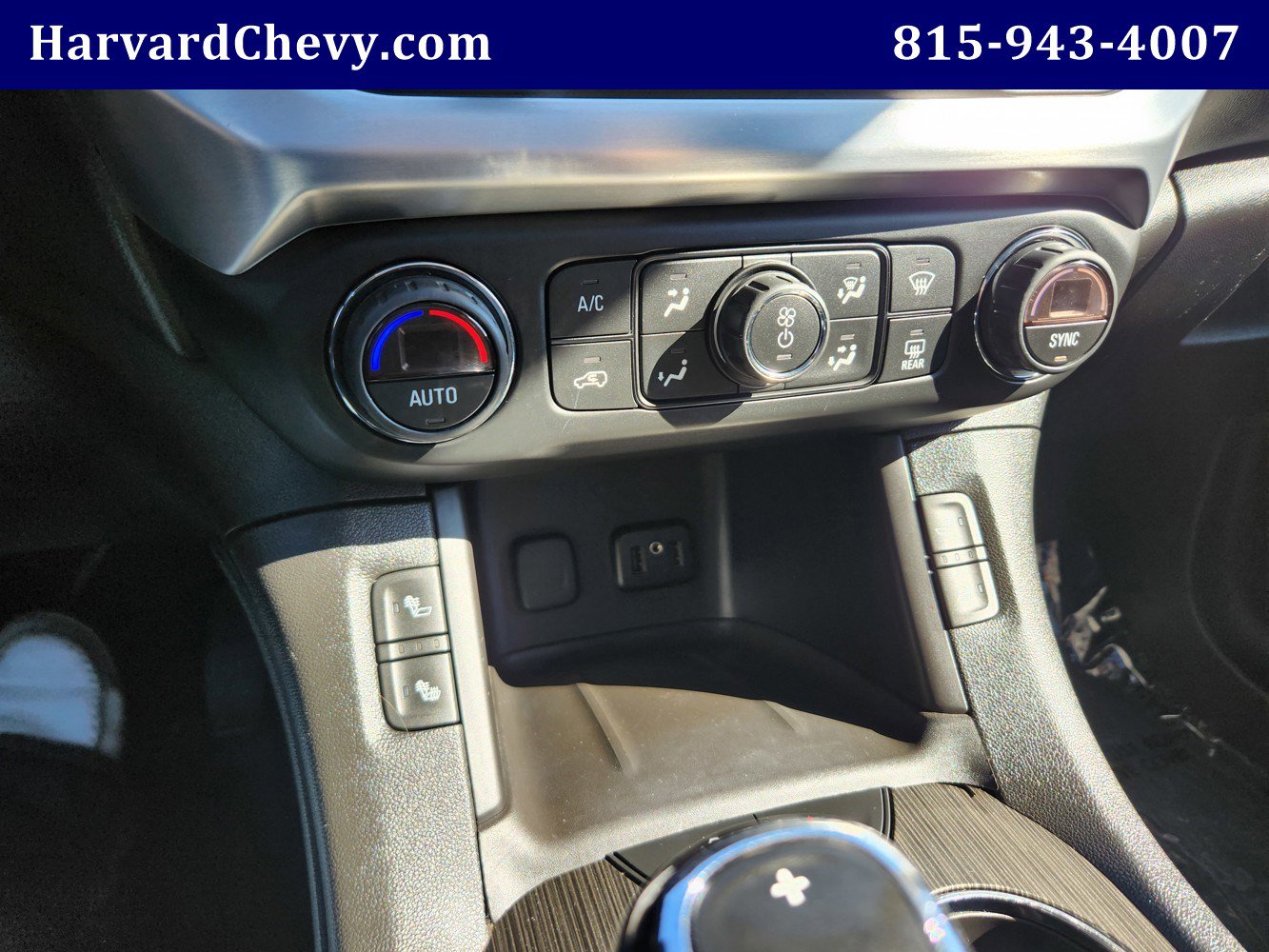 Used 2017 GMC Acadia SLT image 11