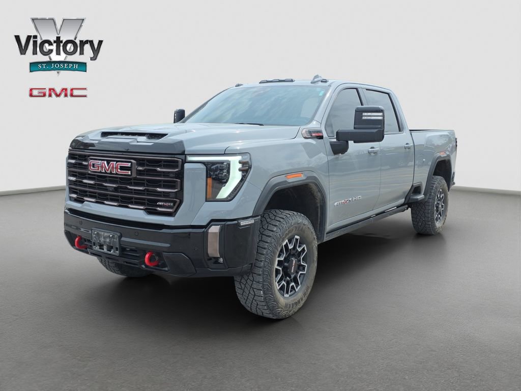 Used 2024 GMC Sierra 2500 AT4X AWD/4WD image 3