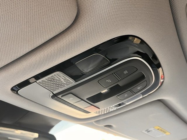 Used 2022 Hyundai Palisade SEL w/ 8P Bench Seat Package image 25