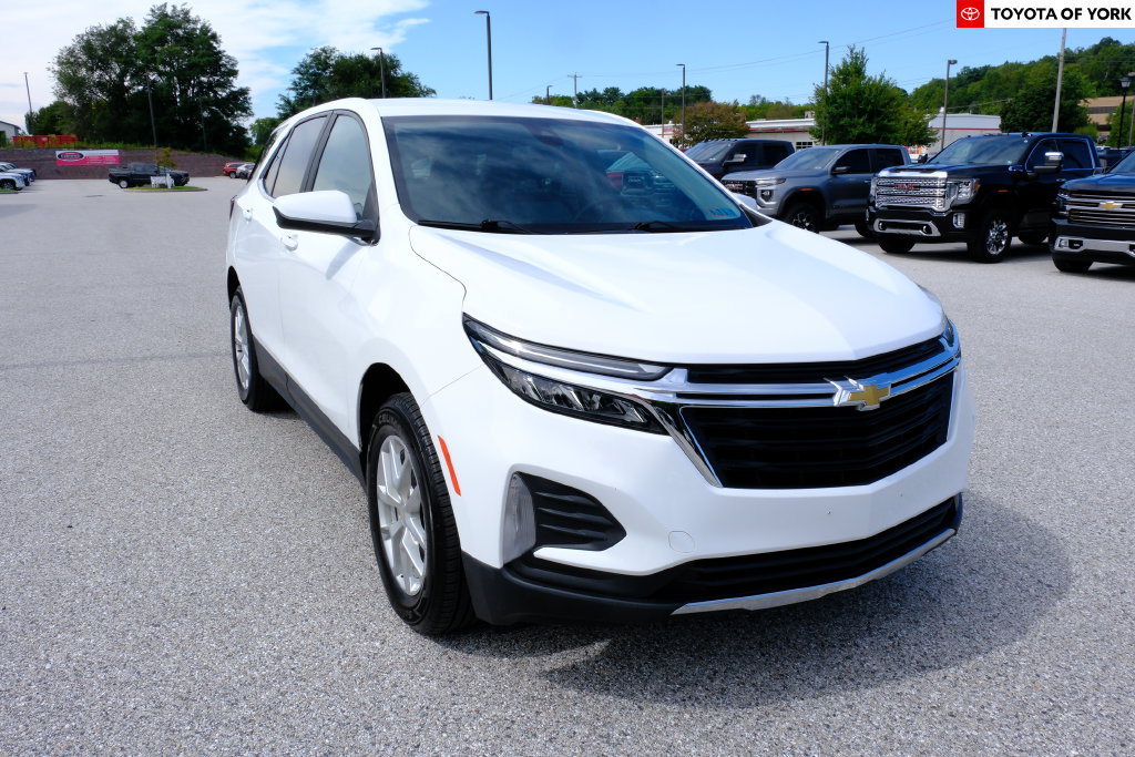 Used 2023 Chevrolet Equinox LT AWD/4WD image 1