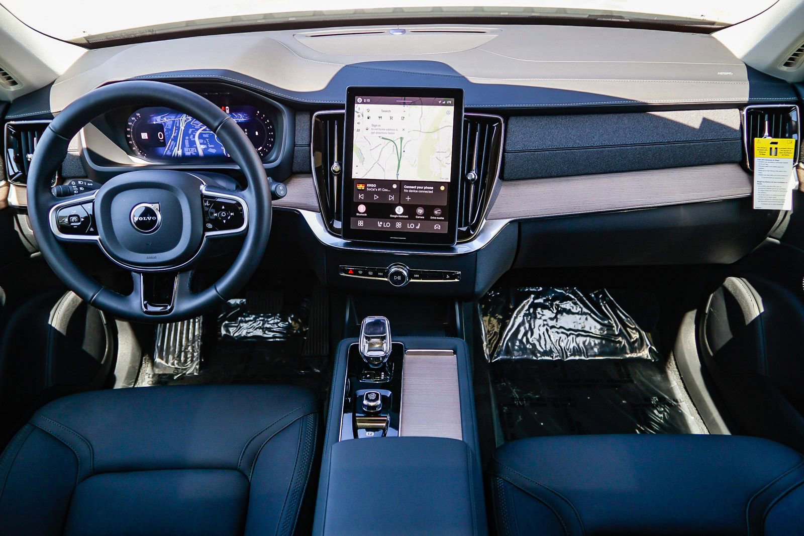 Used 2026 Volvo XC90 B5 Core image 13