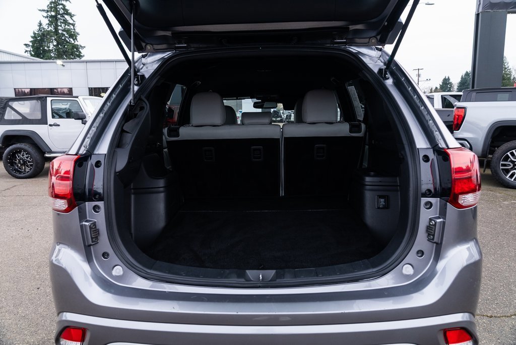 Used 2022 Mitsubishi Outlander LE image 7