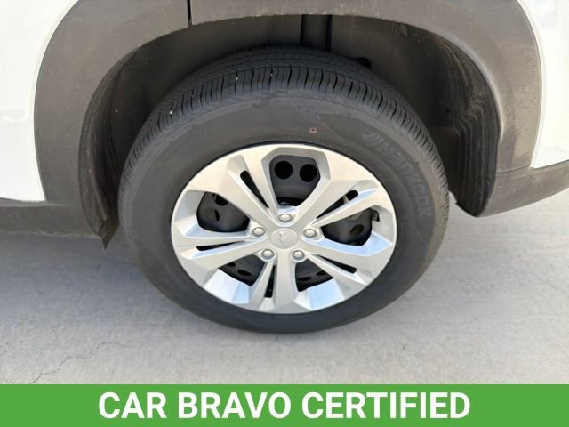 Used 2026 Chevrolet Trax LS FWD image 11