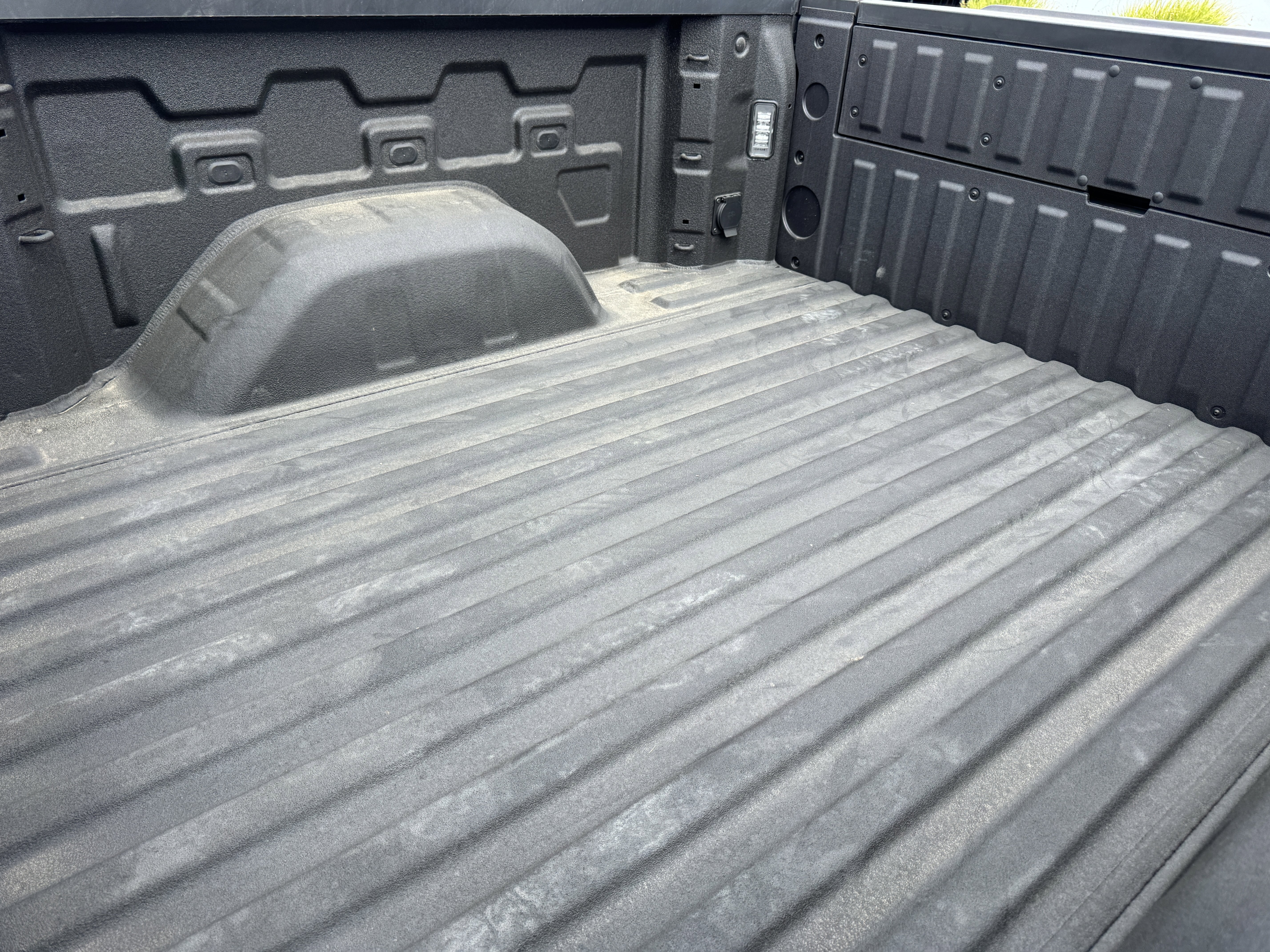 New 2025 Chevrolet Silverado 1500 LT Trail Boss w/ Convenience Package II image 19