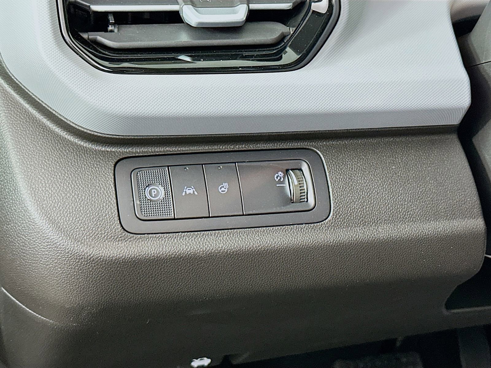 New 2027 Chevrolet Bolt RS image 10