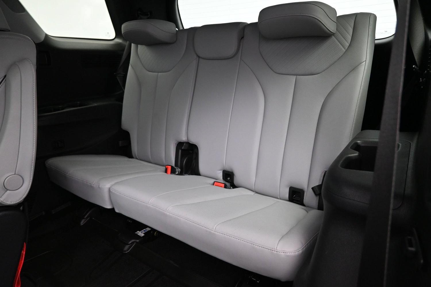 Used 2024 Hyundai Palisade SEL w/ Premium Package FWD image 42