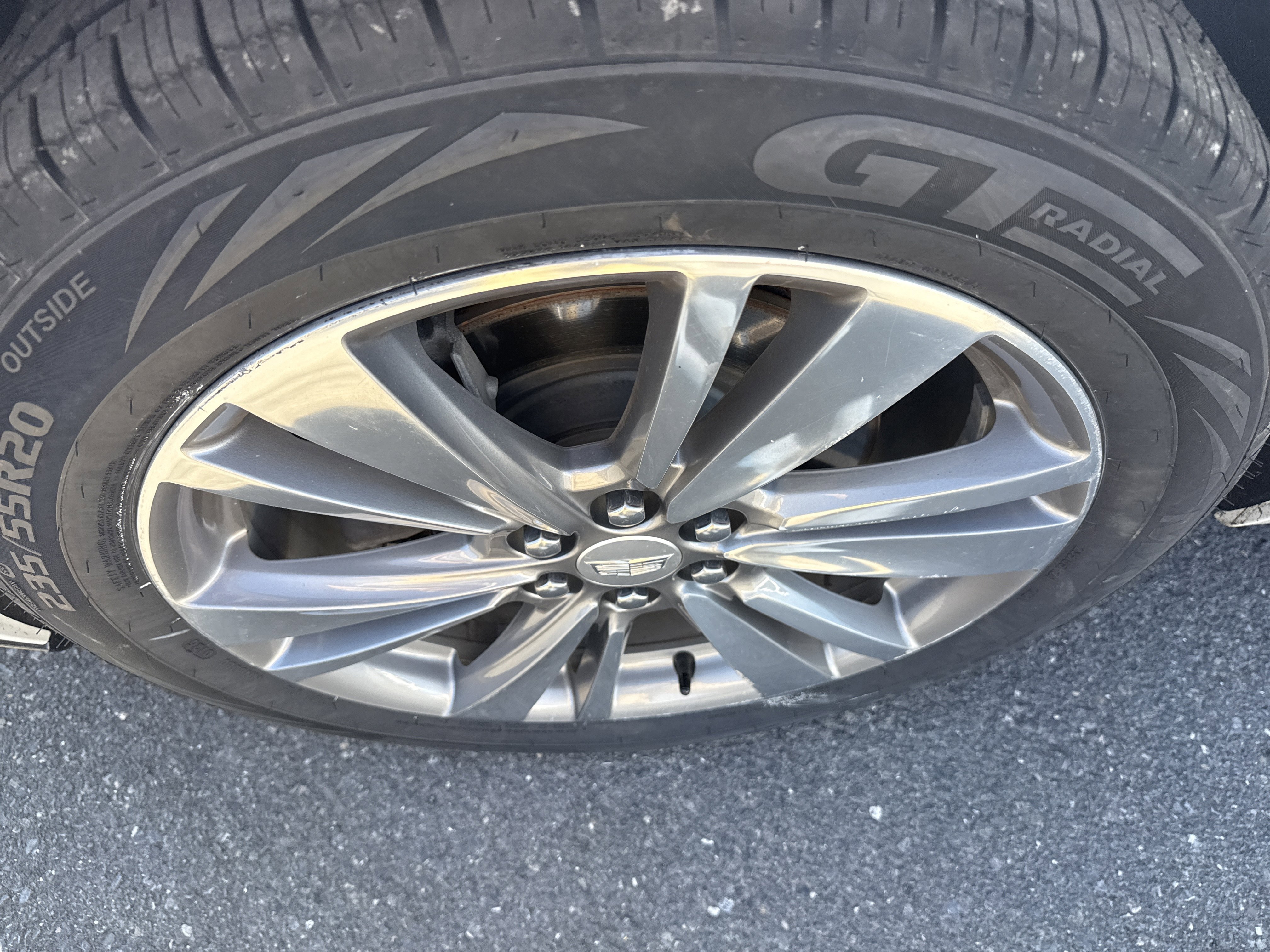 Used 2022 Cadillac XT6 Premium Luxury w/ Platinum Package image 11