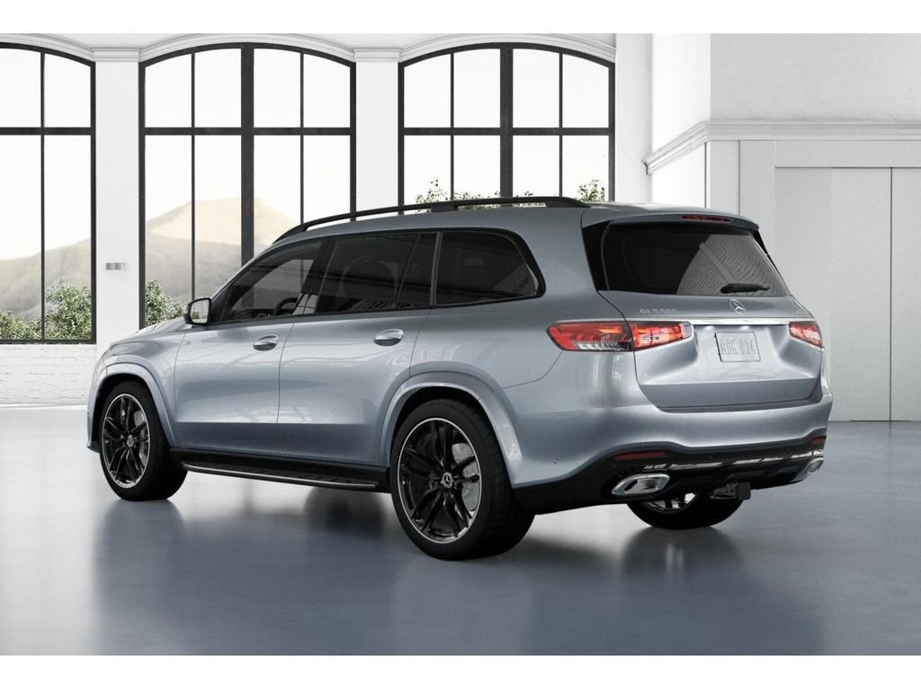 Used 2025 Mercedes-Benz GLS 580 4MATIC image 29