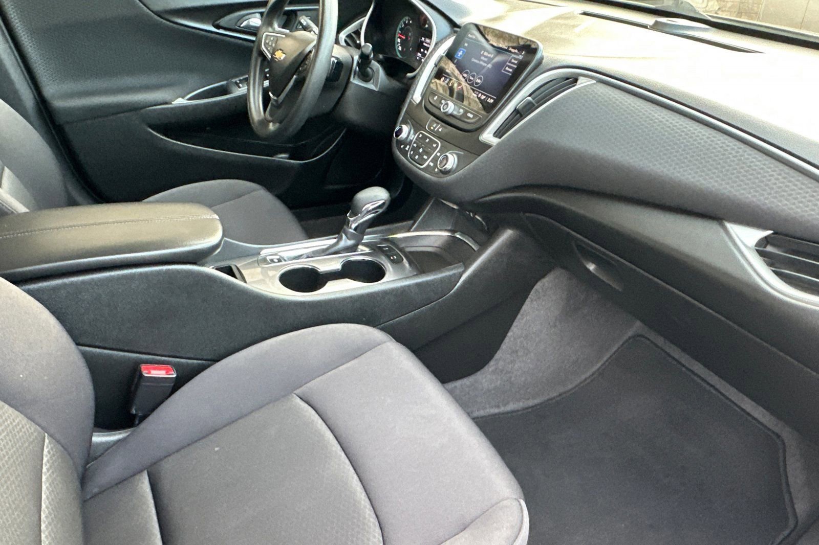 Certified 2024 Chevrolet Malibu LT image 16