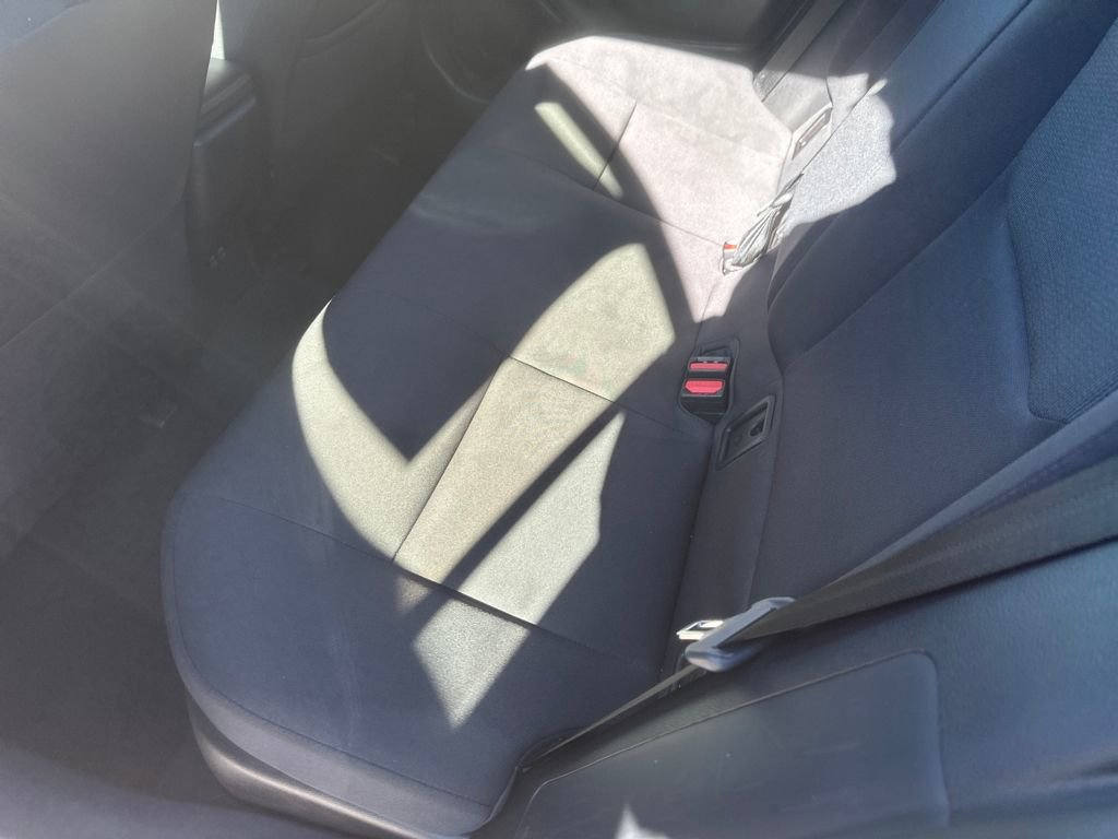 Used 2023 Toyota Prius LE image 17