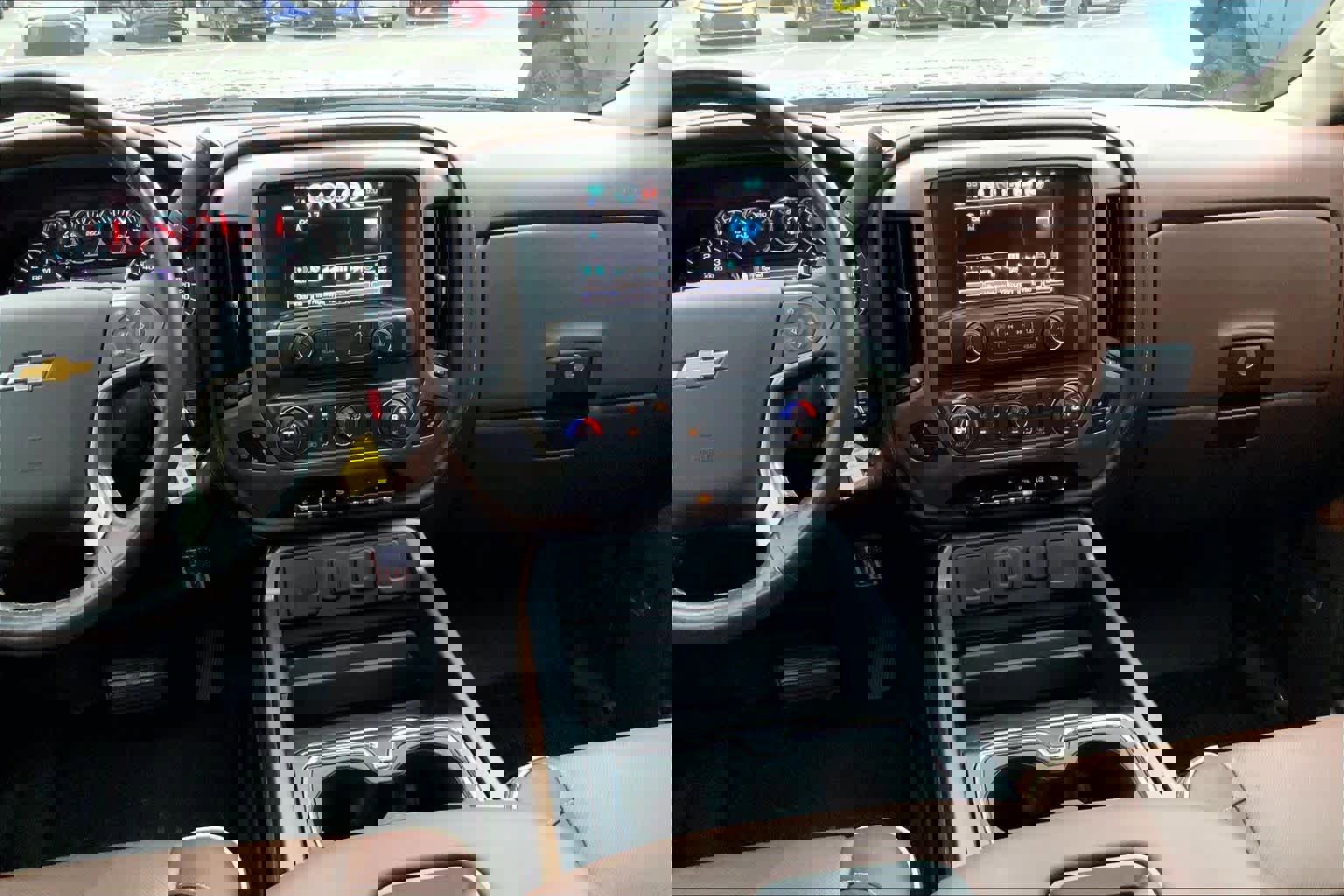 Used 2018 Chevrolet Silverado 3500 High Country w/ Duramax Plus Package image 6