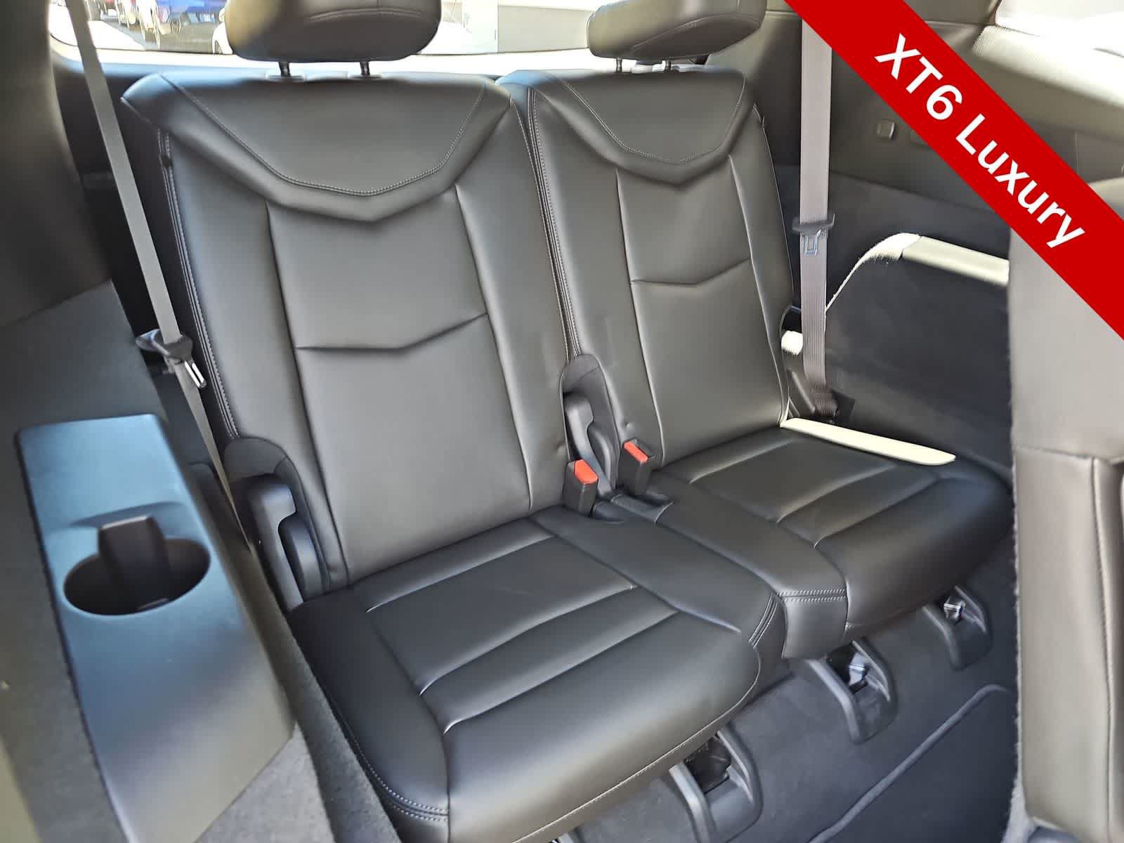Used 2023 Cadillac XT6 Luxury FWD image 28