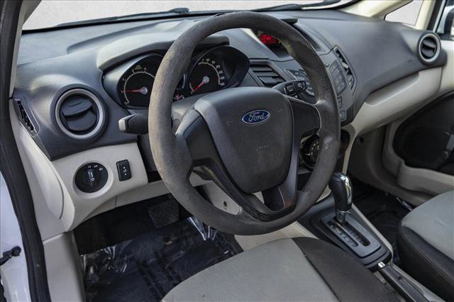 Used 2013 Ford Fiesta S image 10