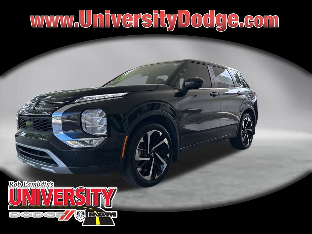 Used 2023 Mitsubishi Outlander SE FWD image 1