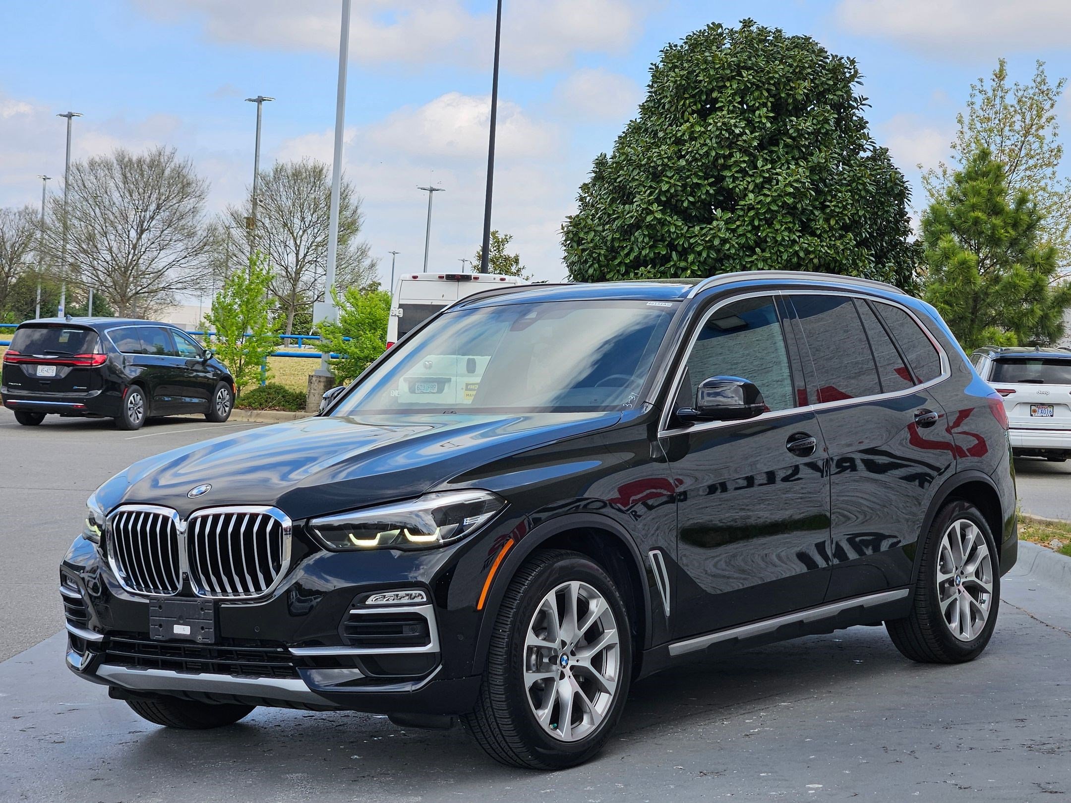 Used 2021 BMW X5 xDrive40i w/ Convenience Package image 3