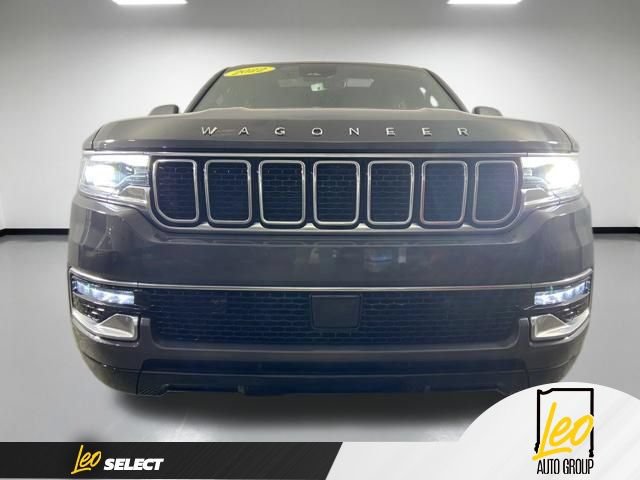 Used 2022 Jeep Wagoneer Series I w/ Premium Group I AWD/4WD image 2