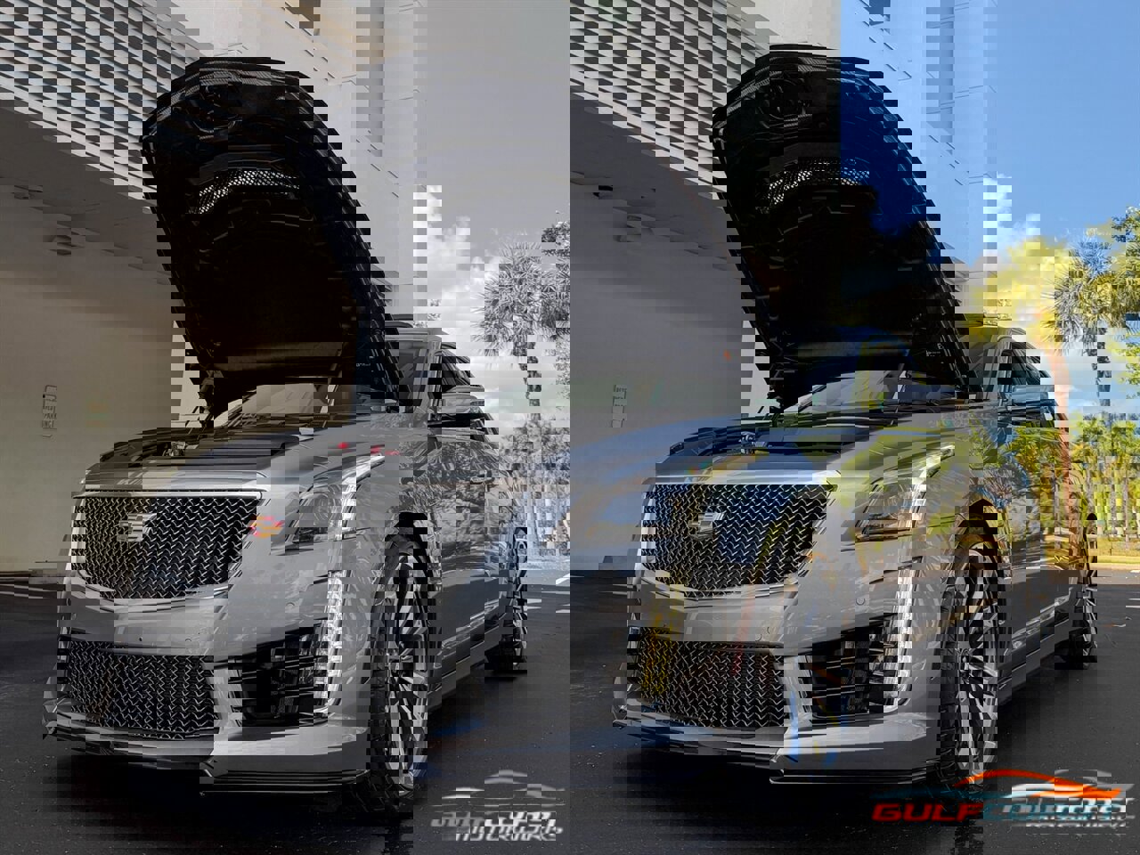 Used 2019 Cadillac CTS V w/ Luxury Package image 44