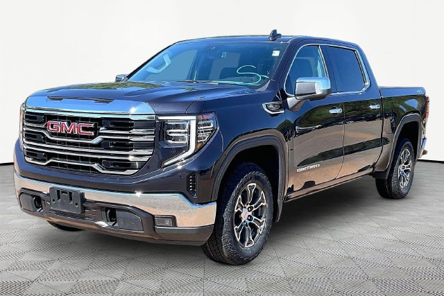 Used 2025 GMC Sierra 1500 SLT AWD/4WD image 3