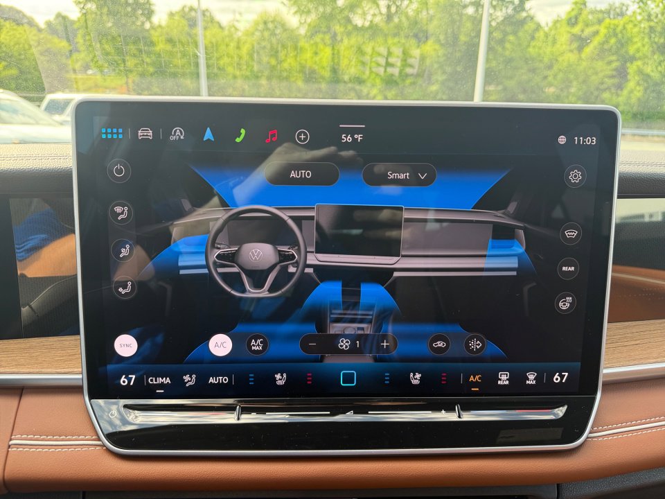 New 2026 Volkswagen Tiguan SEL R-Line AWD/4WD image 18