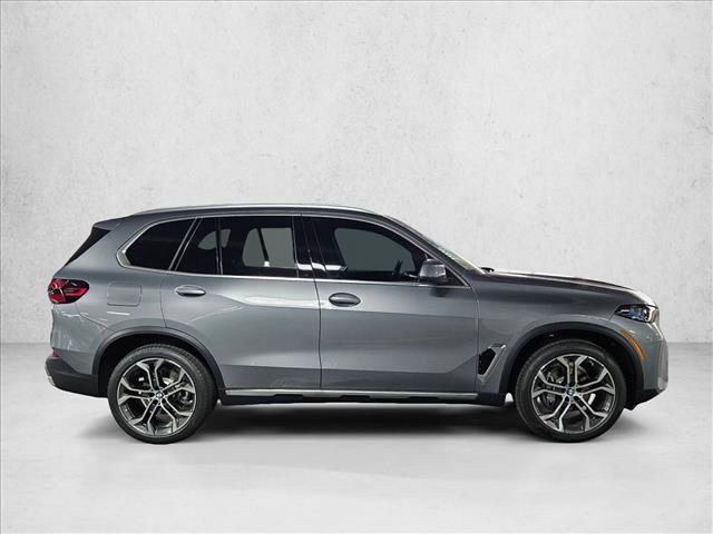 New 2026 BMW X5 sDrive40i w/ Climate Comfort Package RWD image 4