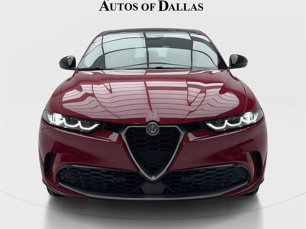 Used 2024 Alfa Romeo Tonale Ti AWD/4WD image 3