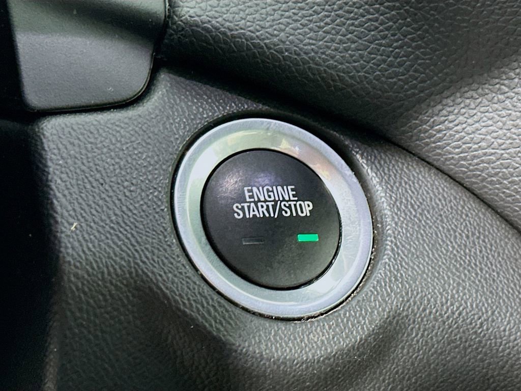 Used 2020 Chevrolet Equinox LT image 21