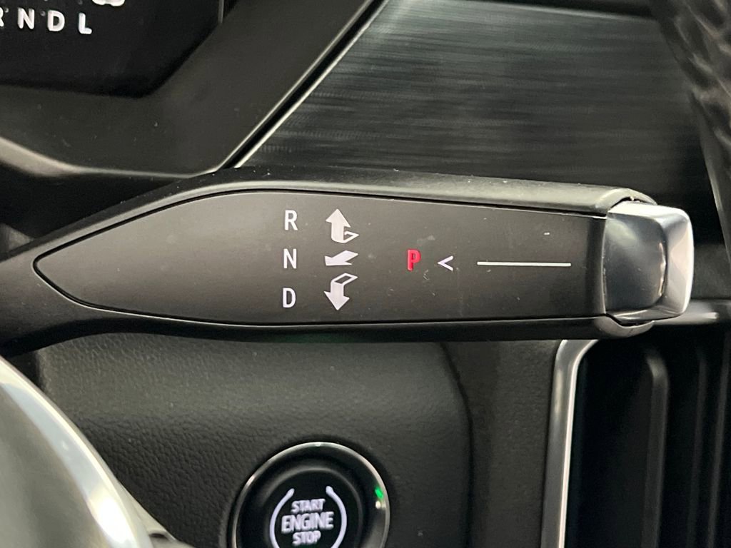 Used 2025 GMC Acadia Elevation image 51